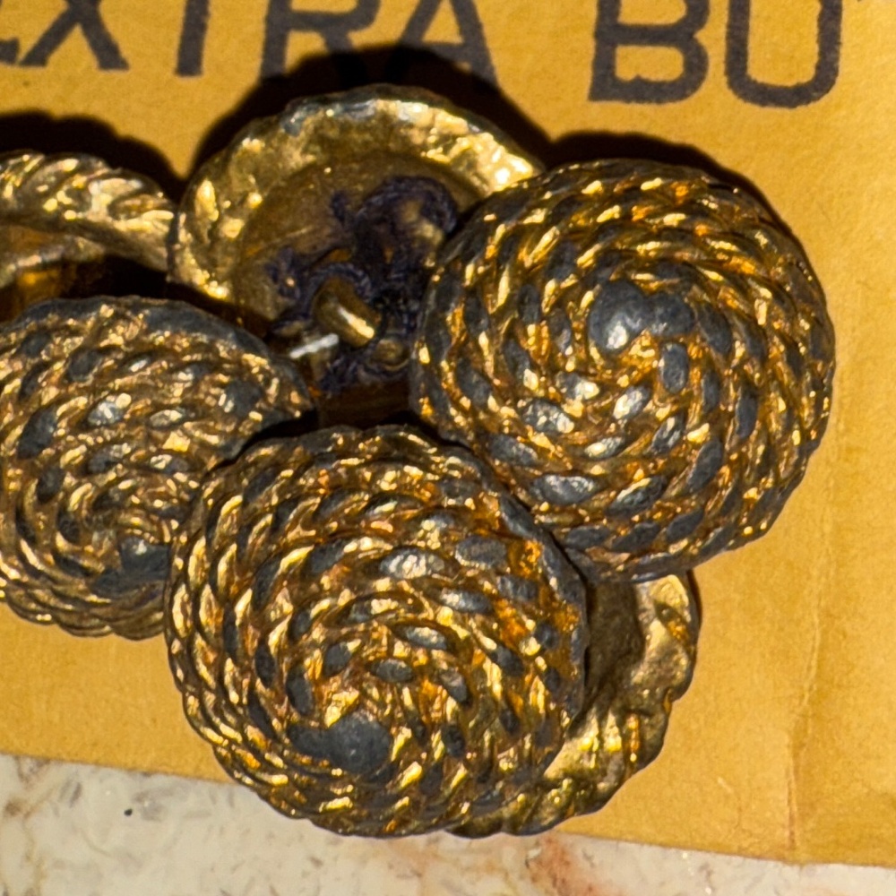 Vintage Button